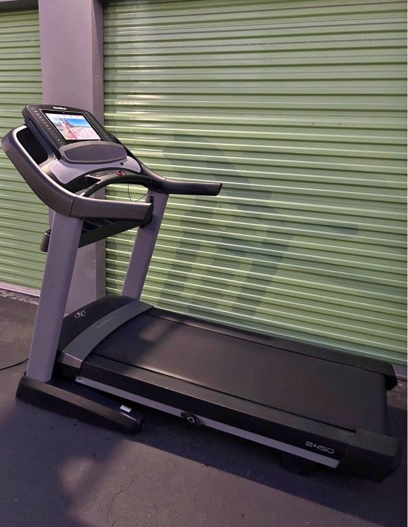 2450 Commercial NordicTrack Treadmill 14” Touch Screen