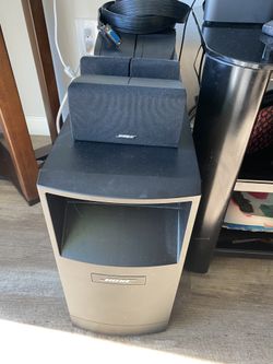 Bose speaker system 5 dual speaks plus sub