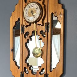Pendulum Walk Clock 