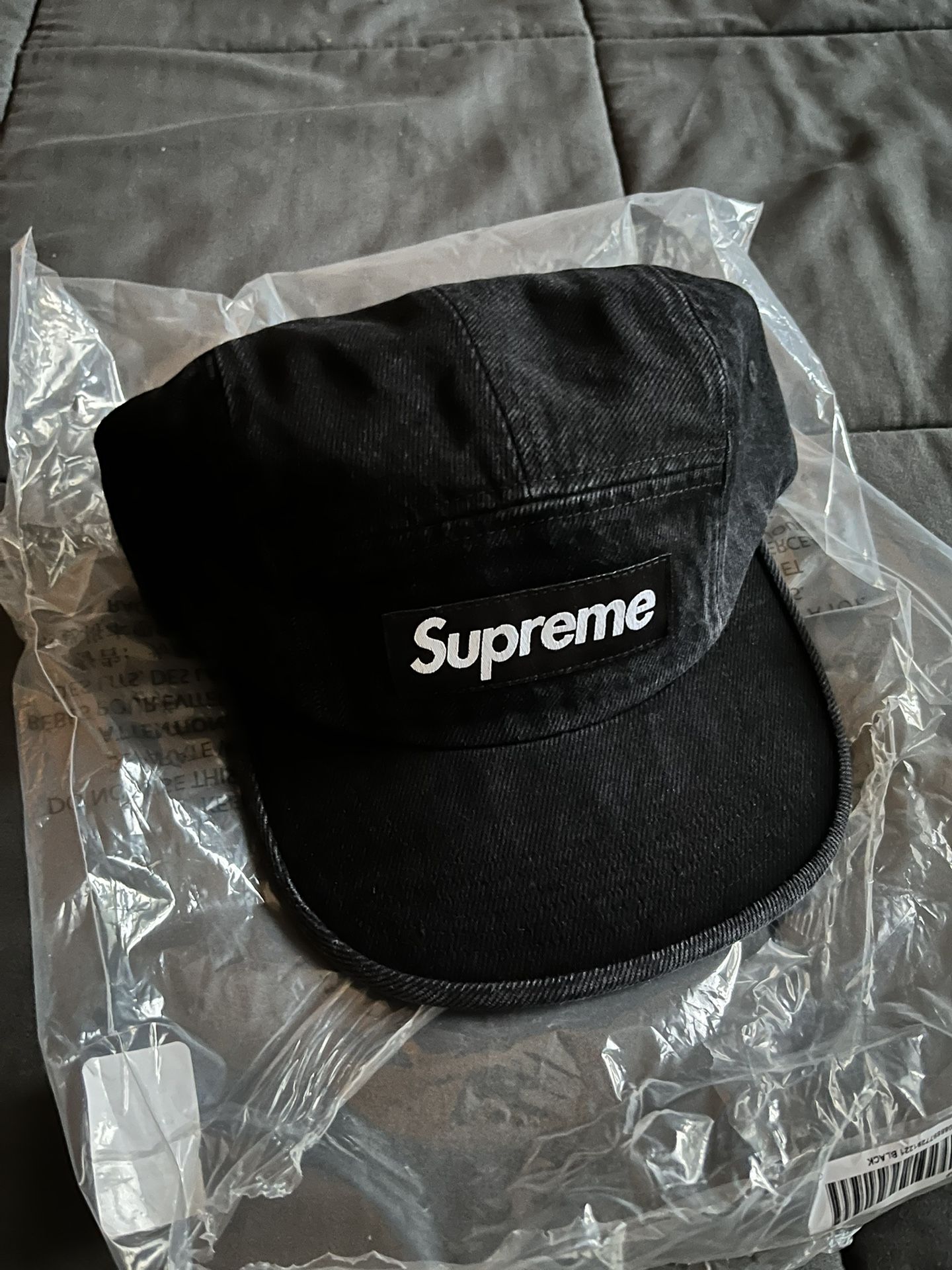 Supreme Hat 