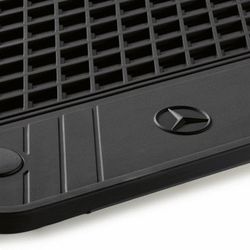 Mercedes-Benz All-Season Rubber Floor Mats NEW