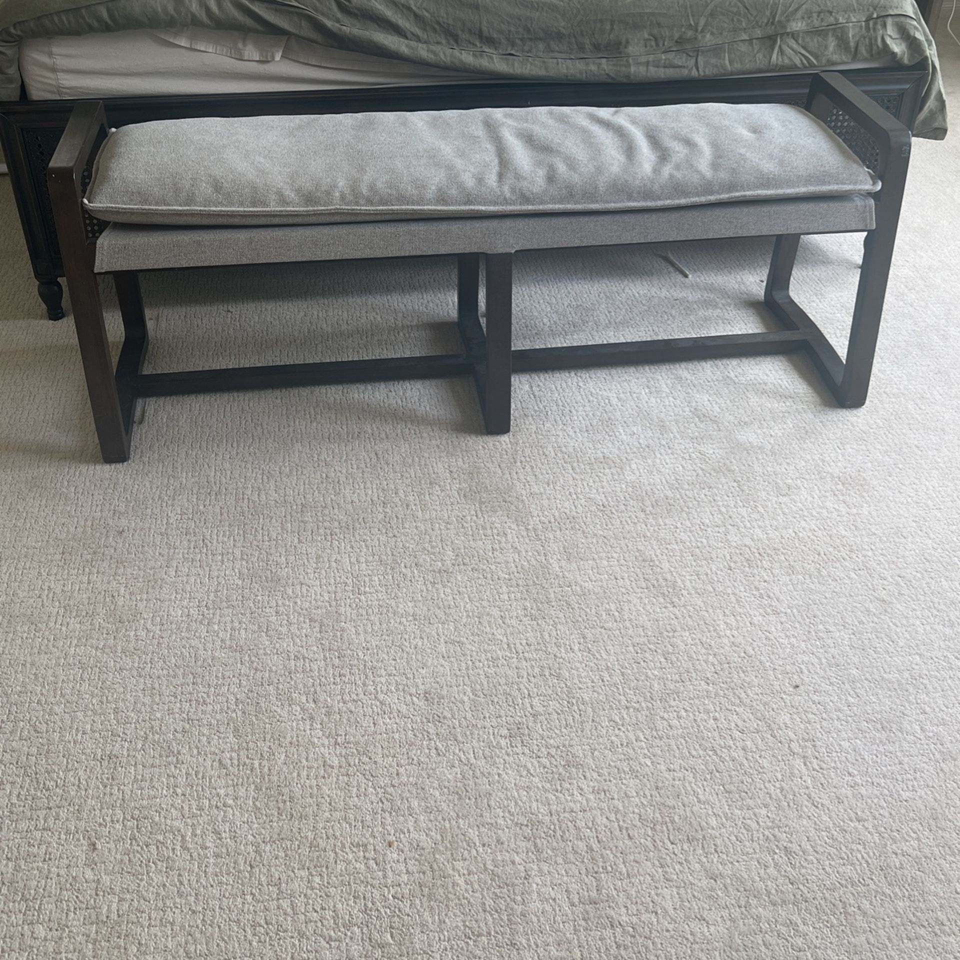 Bench (Kathy KUO)