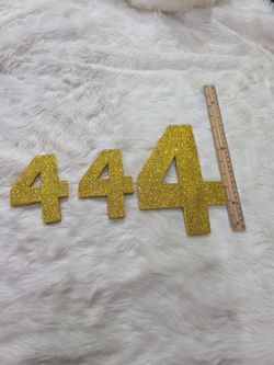 Number 4 gold number for https://offerup.com/redirect/?o=Yi5kYXk= party
