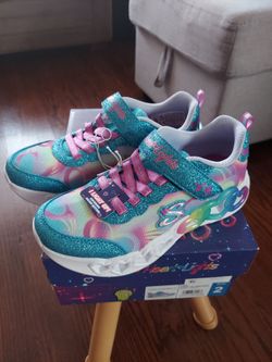 Skechers Girl size 2y