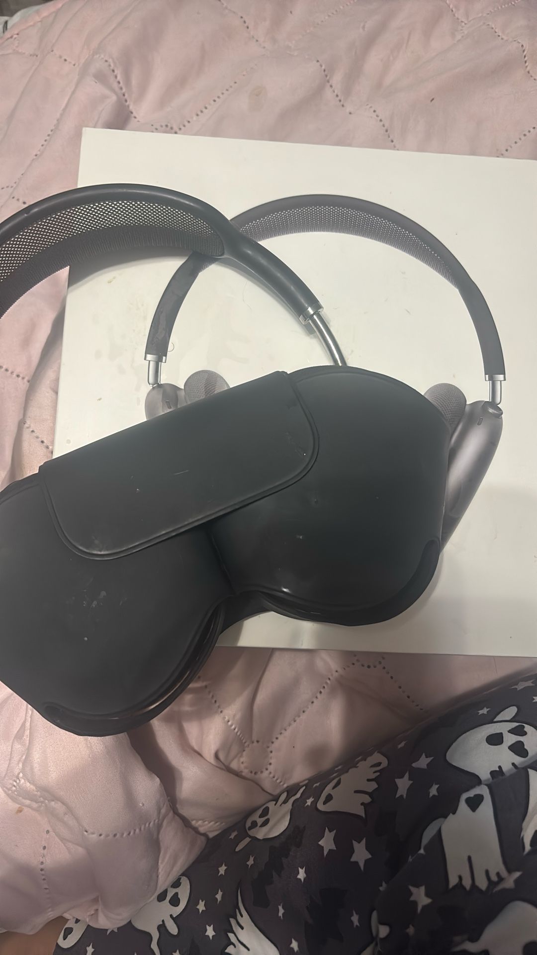 AirPod Maxes