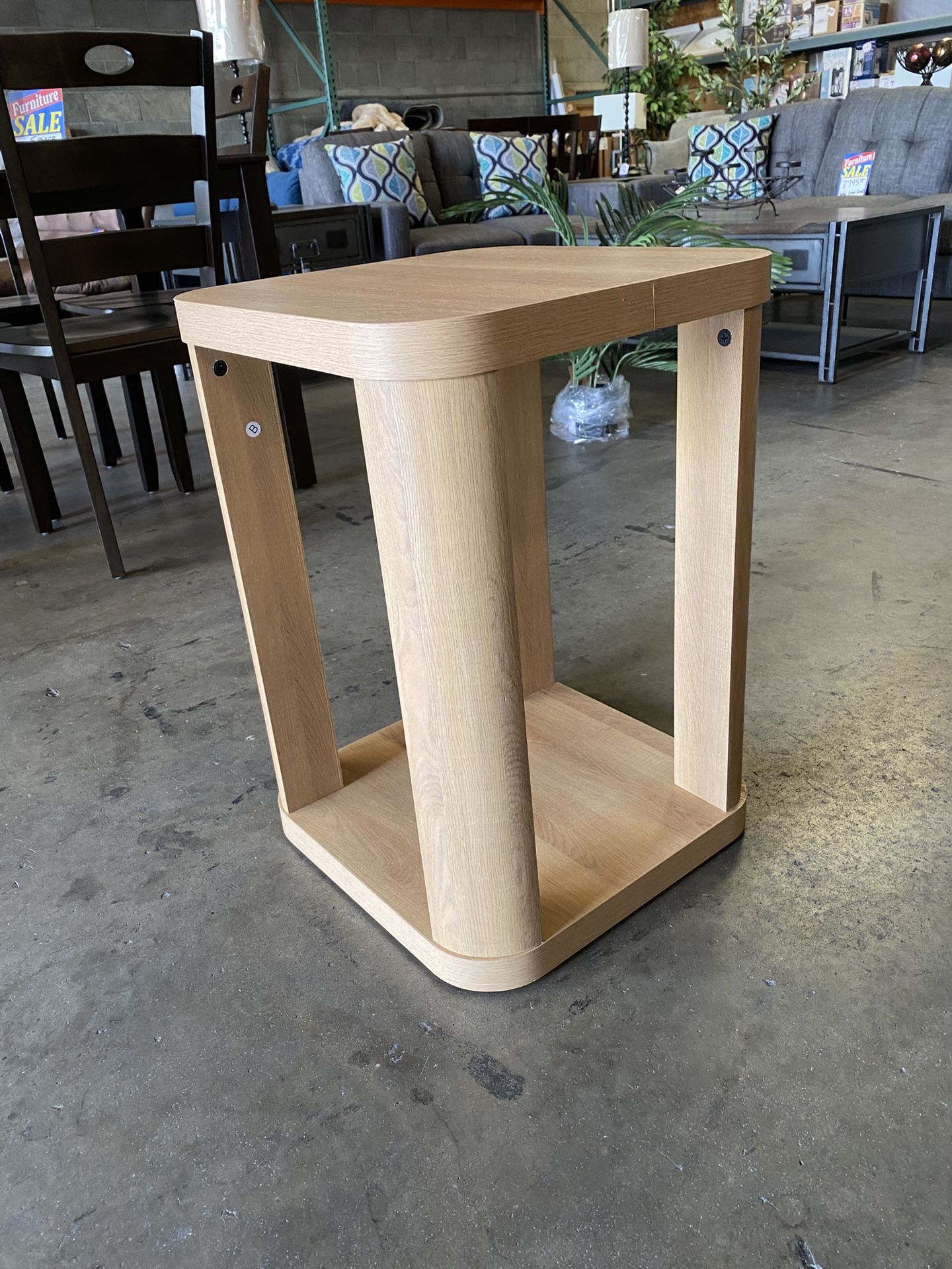 end table light honey finish (one available)