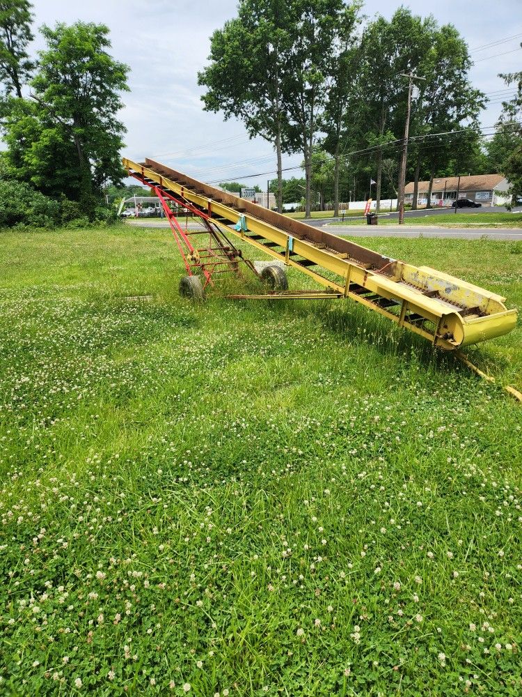 30ft Electric Firewood..Conveyor /Elevator