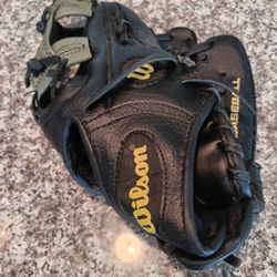 Wilson Baseball Glove