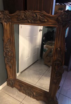 Espejo de pura madera muy hermoso a sólo $250