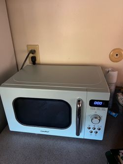 COMFEE’ Retro Microwave 0.7 cu ft 700W, Mint Green, Works Great