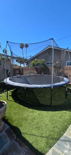 Trampoline 14'