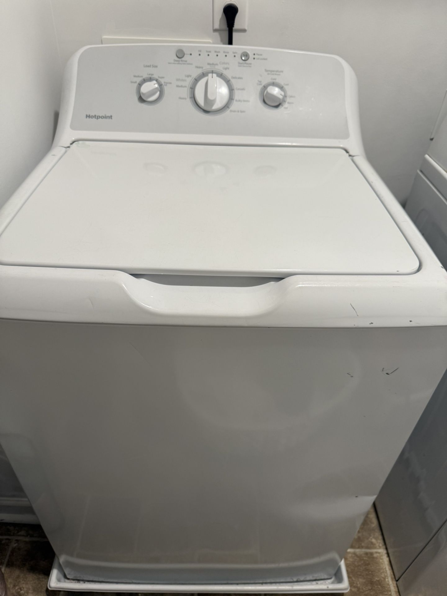 Hot Point Washer & Dryer