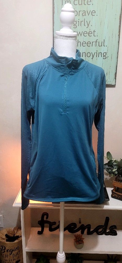 Woman's Teal Long Sleeve Activewear Zip-Up Lightweight Jacket With Pockets