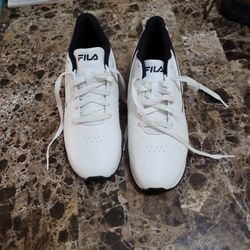 Women's FILA  shoes Size 9
