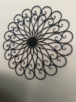 Black Metal Scroll Medallion Wall Decor