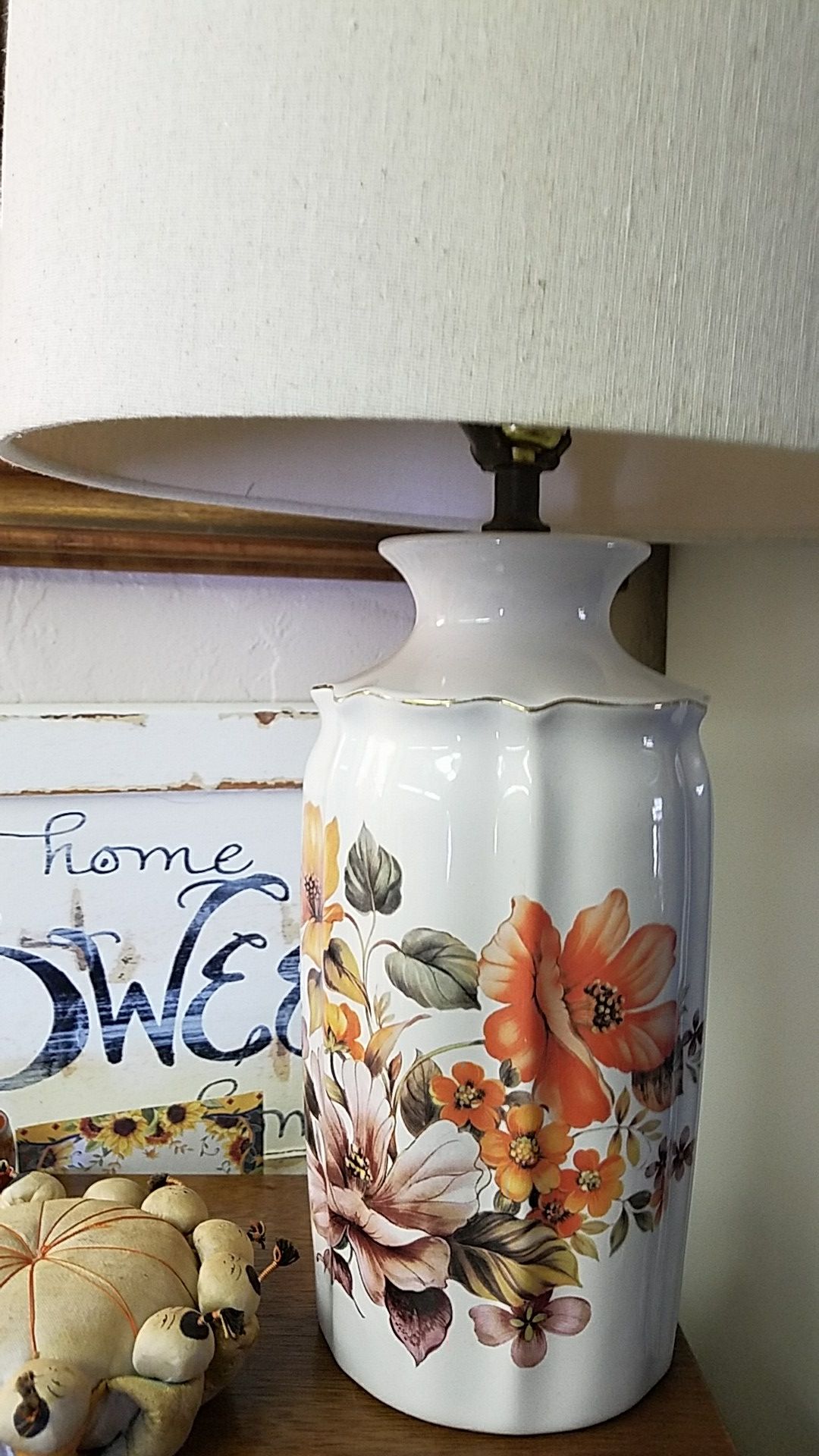 Lamp painted, glazed vintage