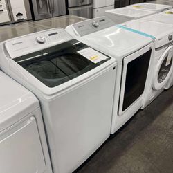 SAMSUNG 5.5 cu.ft. Extra-Large Capacity Smart Washer & 7.4 cu. ft. Front Load Electric Dryer