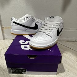 Dunk White Gums