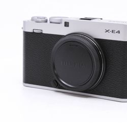 Perfect Fujifilm Xe4 With Batteries And Accessories