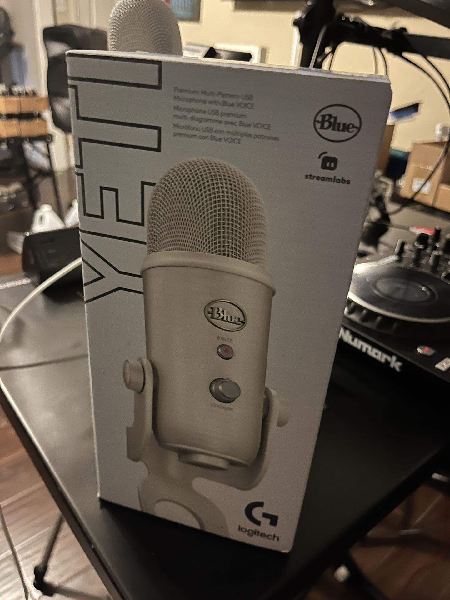 Yeti USB mic (Great sound)