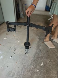 Dual Monitor Desk Mount