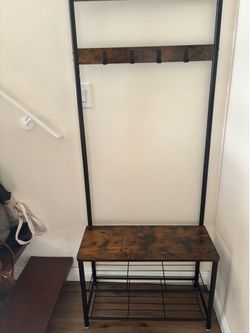 Free! Entryway Organizer (70x27x13in)