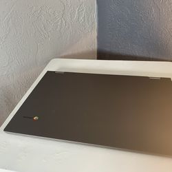 Lenovo ChromeBook C340-15