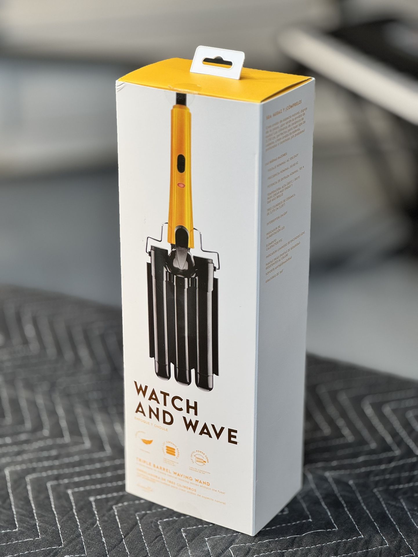 Watch & Wave - Triple Barrel Hair Wave Iron