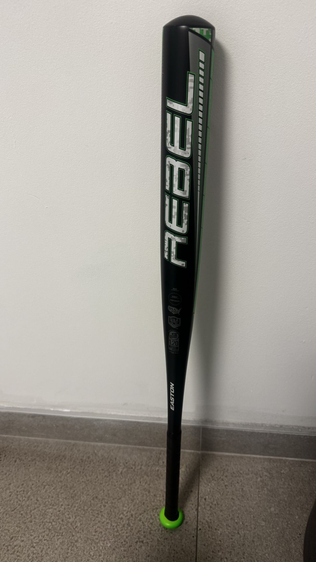Easton Softball Bat SP21 Rebel Slow Pitch Softball 34"/28oz Green 2-1/4" Barrel