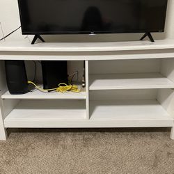 TV Stand - PICKUP BY 6/18