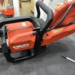 BRAND NEW HILTI DSH 700-22 + 3x BLADES 