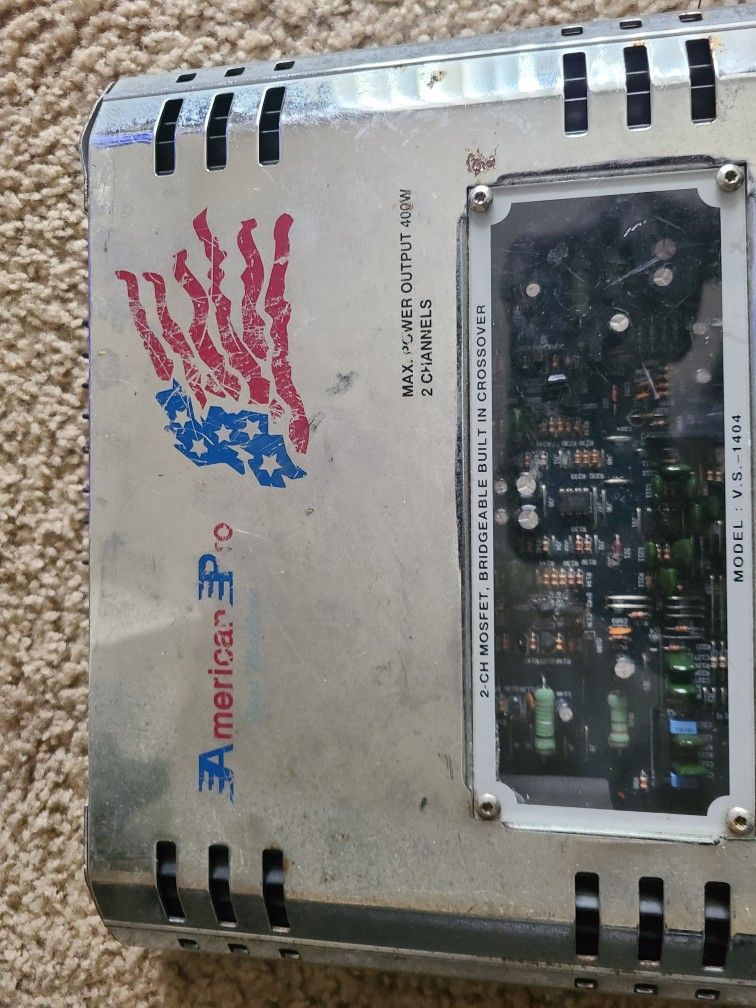 Car Amp.