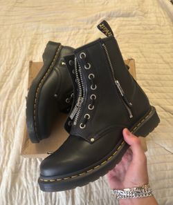 Doc martens size 8 women