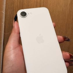 iPhone 16 E 128gb