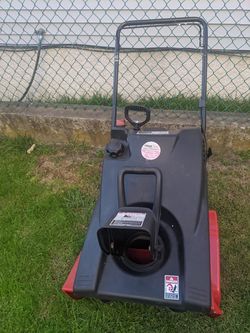 M.t.d. snowblower