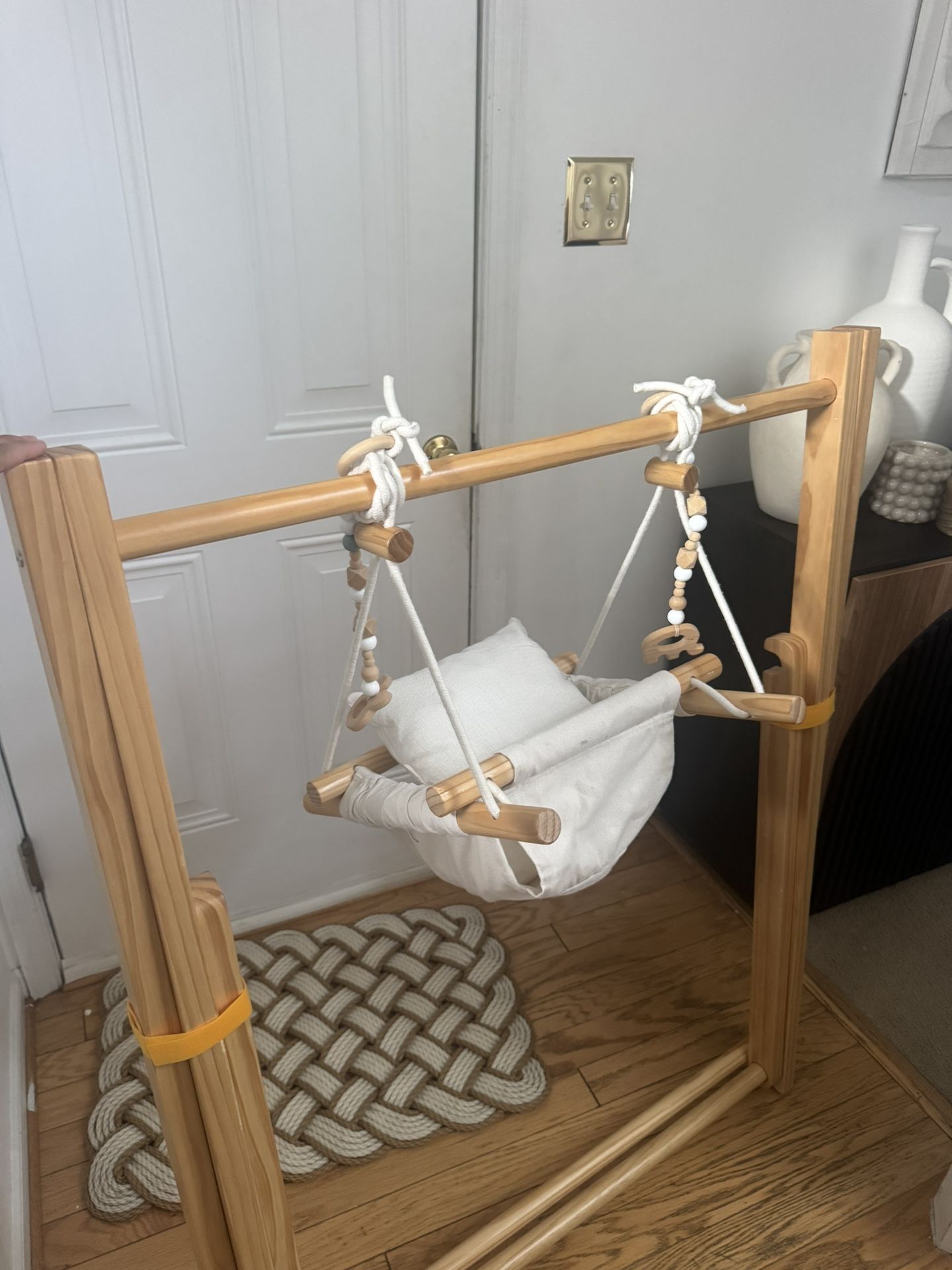 Wood Boohoo Baby Swing