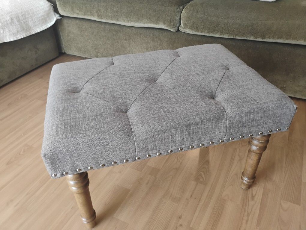 Bench /Ottoman Wood Legs