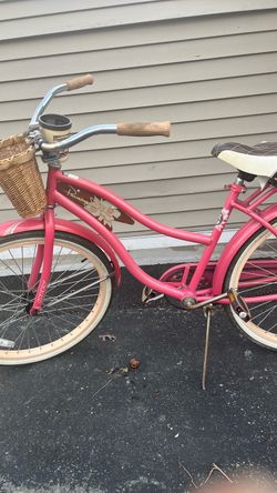 Huffy Panama Jack Cruiser Bike Pink