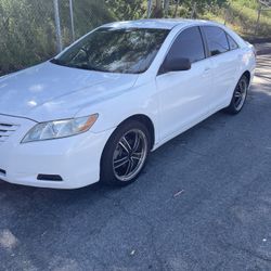 2009 Toyota Camry Le