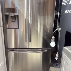 Samsung French door, stainless steel refrigerator $450