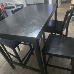Kitchen Table 