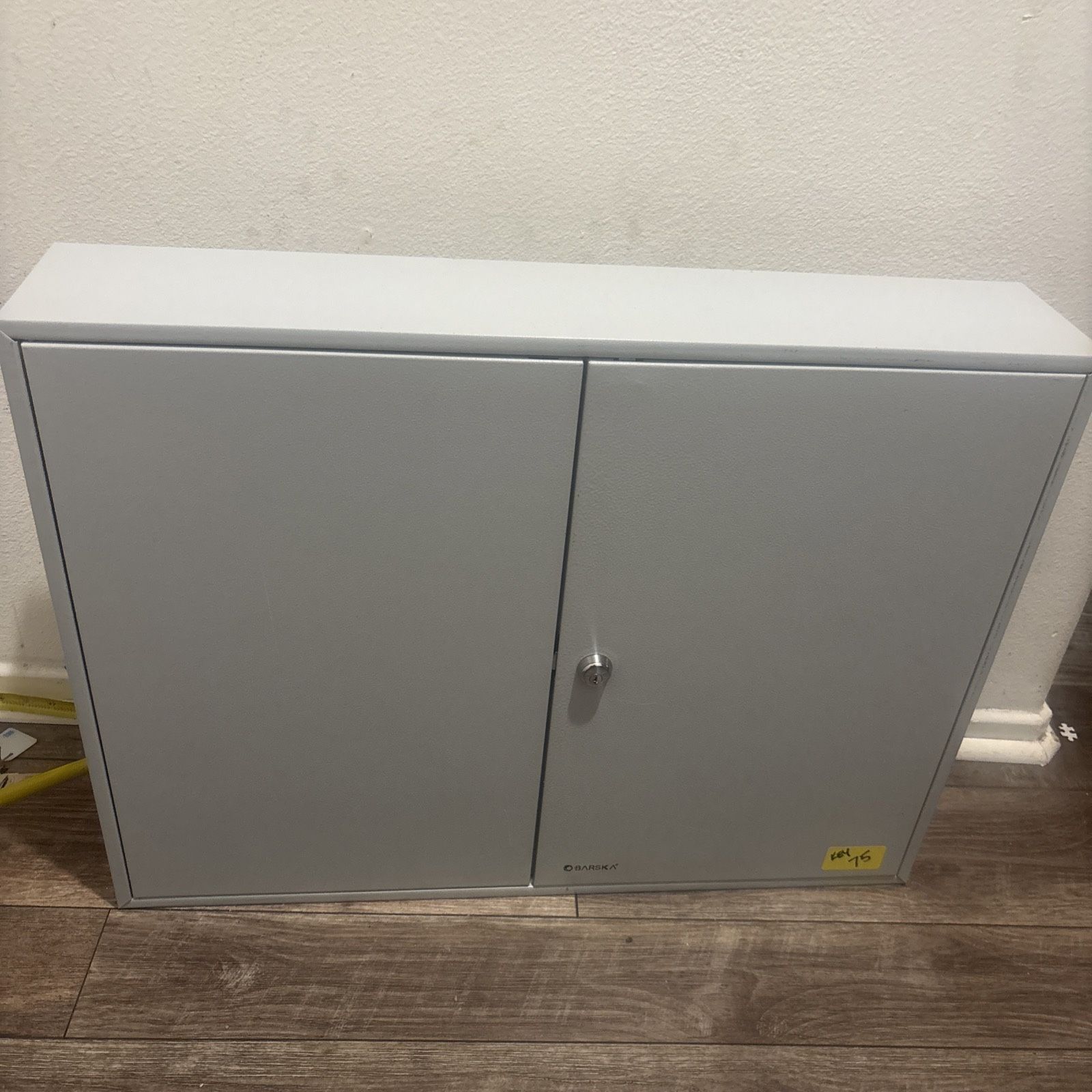 Barska 400 Position Key Lock Box With Key Lock CB12490 Open Box