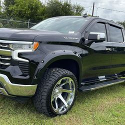 2023 Chevy Silverado LTZ 4x4 Lifted 