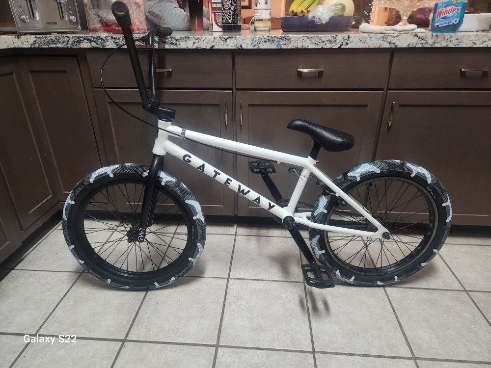 Cult Gateway Bmx Bike 