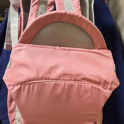Baby carrier with seat