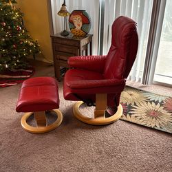 Ekornes Medium Stressles  Leather Recliner