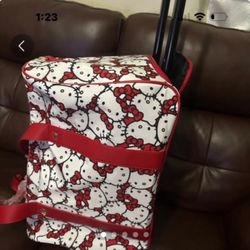 Hello Kitty Luggage 