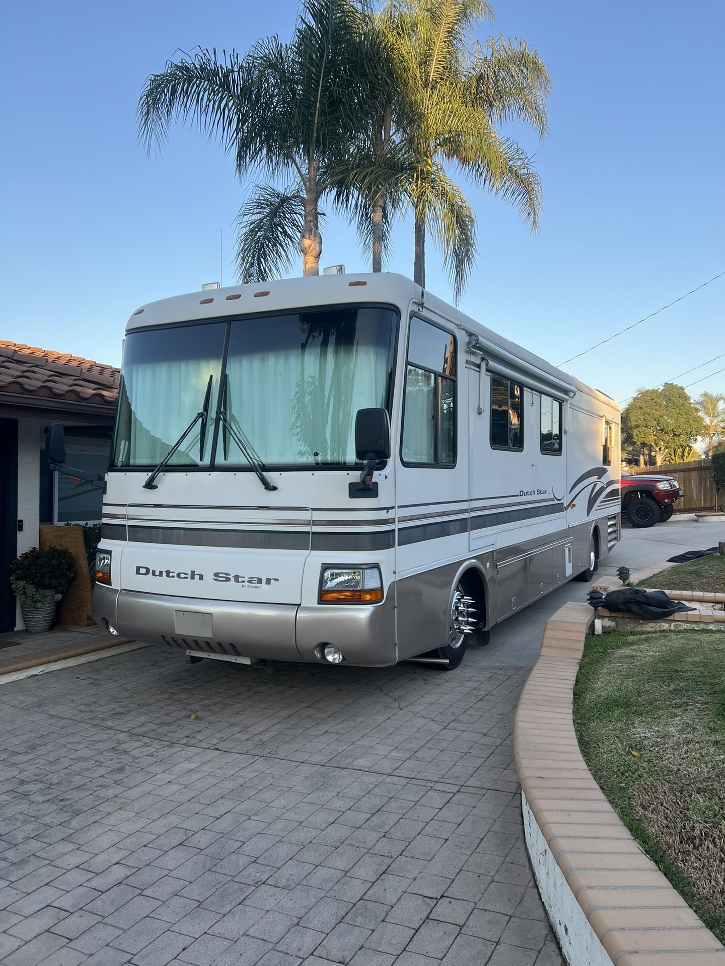1999 Newmar Dutch Star