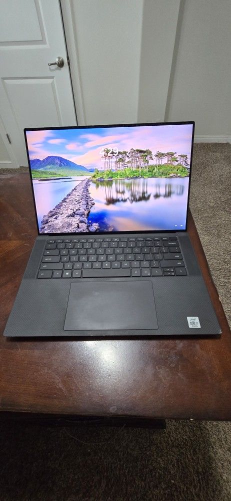 DELL XPS 15 9500