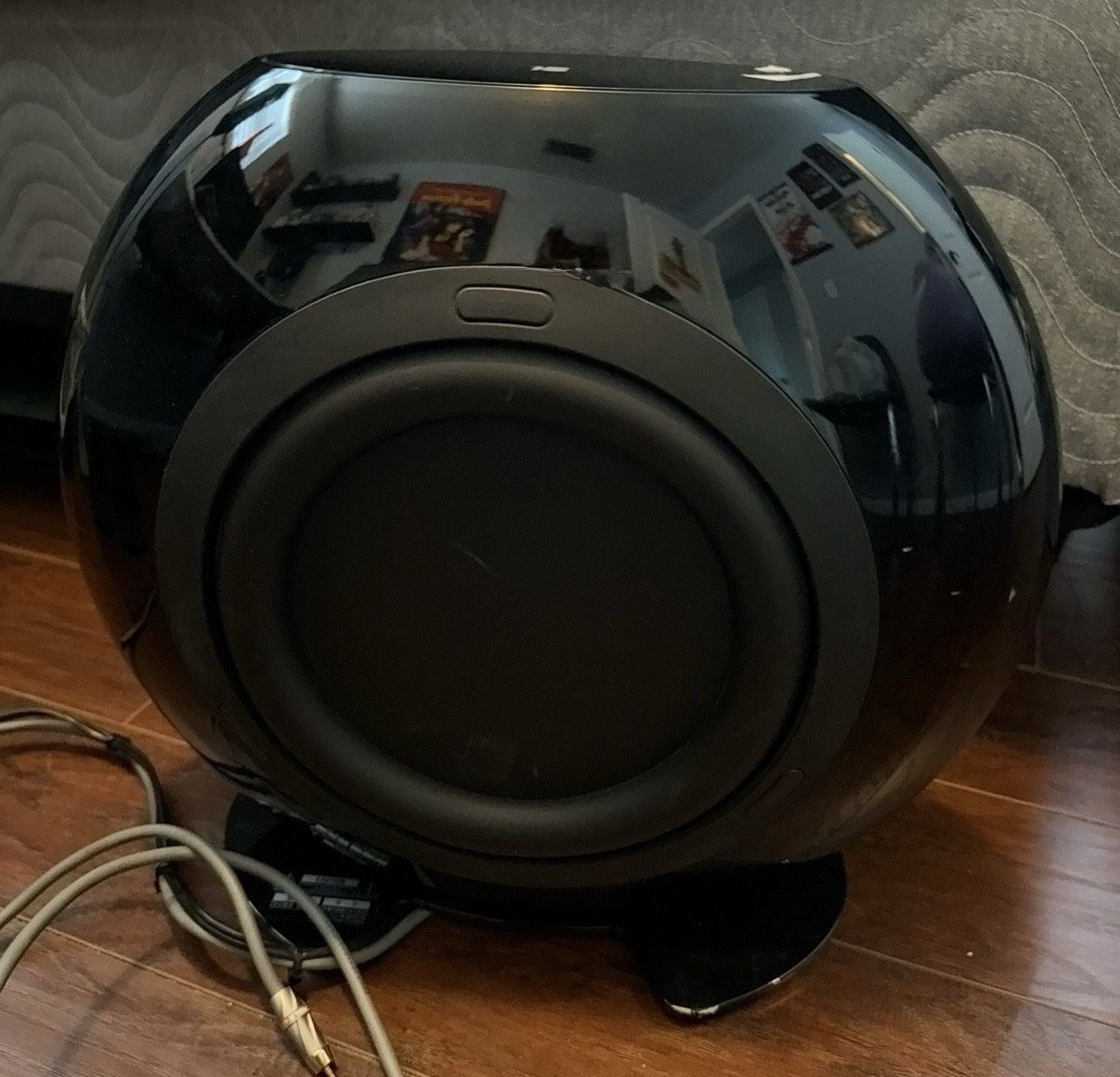 KEF Subwoofer